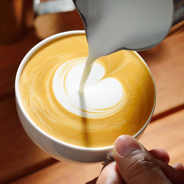L 98 Workshop Latte art – Zondag 15 maart – Aanvang 13:55 uur – Het Lokaal Amersfoort